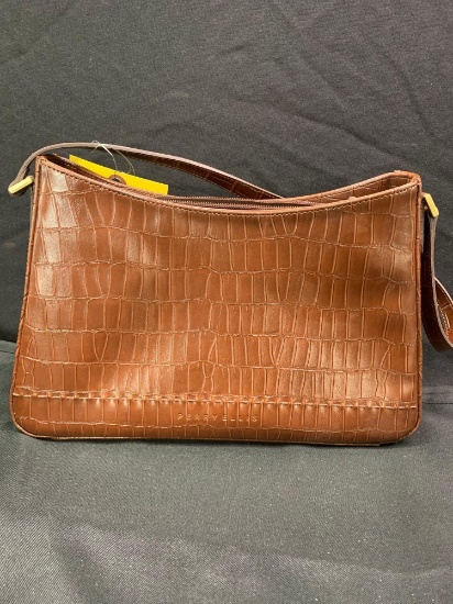 Ladies Perry Ellis leather handbag
