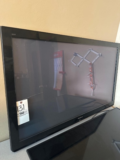 Panasonic tv. no remote or base 50"
