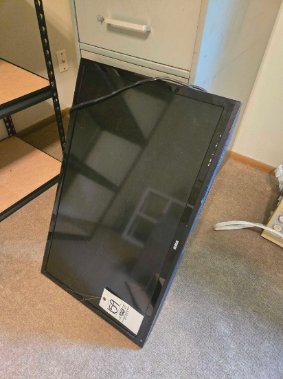 RCA 32" TV