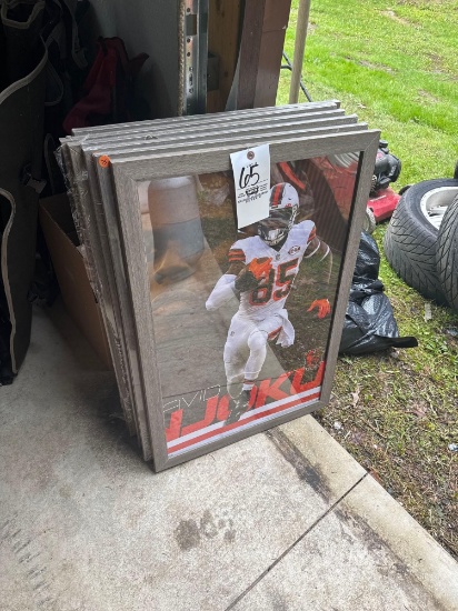 six poster frames