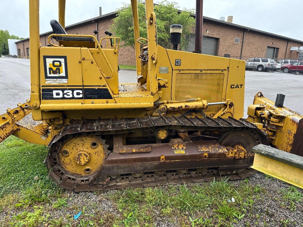 TOPADOR FRONTAL CATERPILLAR D3