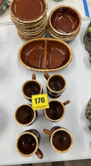 Hull Brown Drip Items