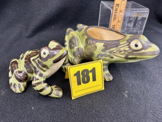 2 Brush Frogs, 8" and 5"