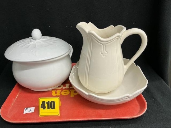 McCoy Pitcher & Bowl & Chamber Pot