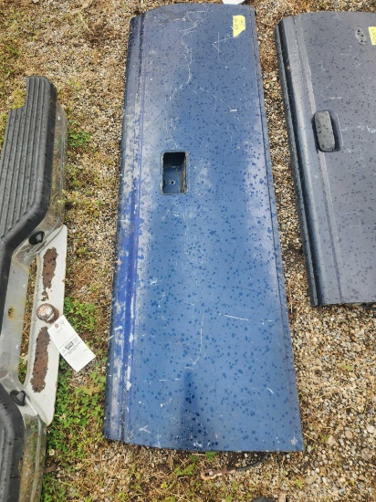 GM Tailgate