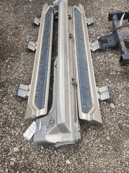 04-08 Ford F150 Set if Tockers and Cab Corner