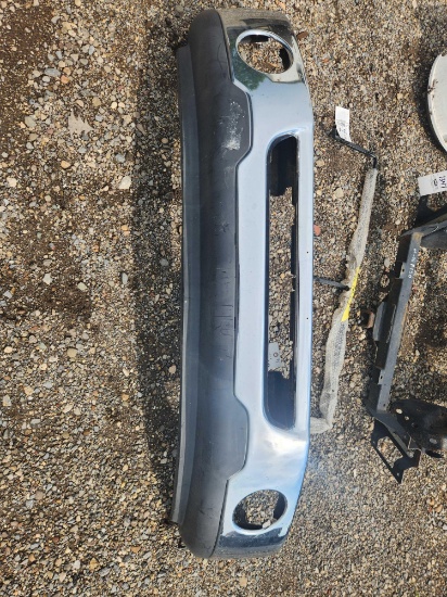 04-08 Ford F150 Fron Bumper