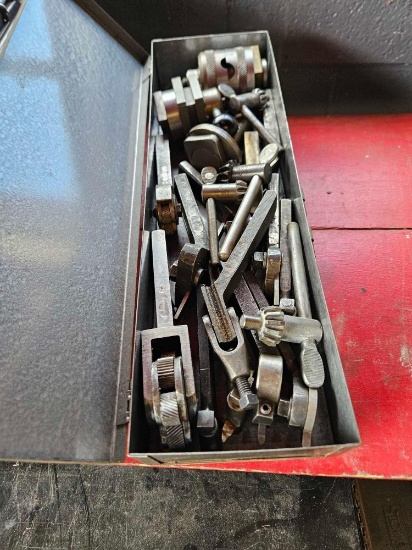 Toolbox with chuck keys