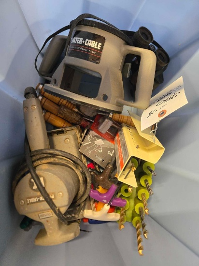 Drill bits, sander, allen keys