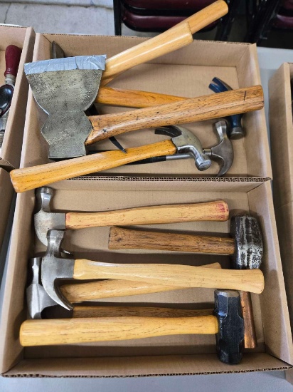 2bx Hammers, axe