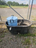Rubbermaid 100 Gal. Agricultural Tub & Trash Can
