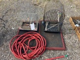 2 Bird Cages, Screen, & Air Hose