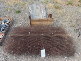 Chicken Wire & Slate Pieces