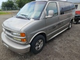 2001 Chevy express van, runs and drives