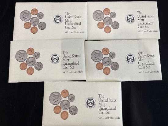 (5) 1992 U.S. Mint Uncirculated Coin Sets
