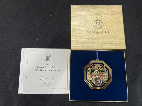 1999 United States Mint Holiday Ornament