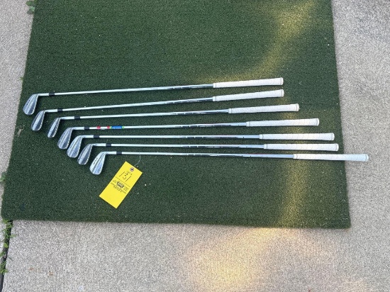 Callaway Apex PRO 4-P Iron Set
