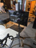 Vizio 32in TV with stand