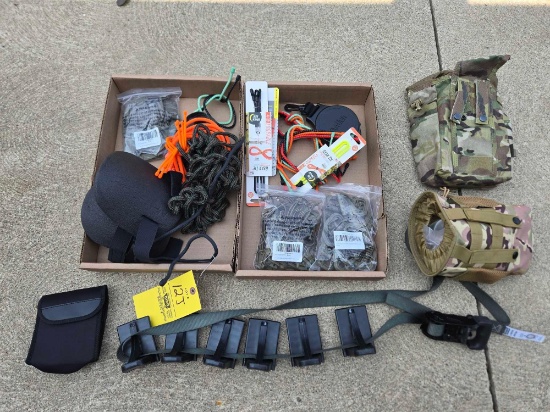 Saddle hunting itemsband accessories, ring of steps, knee pads, gear ties