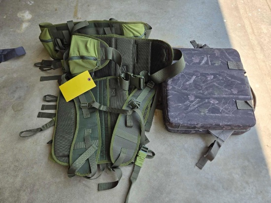 Hunting pads, 2 pack frames