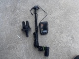 Garmin Striker 4 Unit with Mounting Pole