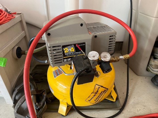 2HP 4Gallon Air compressor