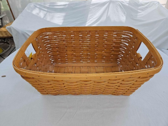 1988 Longaberger Laundry Basket w/ Protector