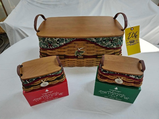 2002 Longaberger Christmas Traditions Large Basket w/ Matching Treats Baskets, Liners, Lids, &