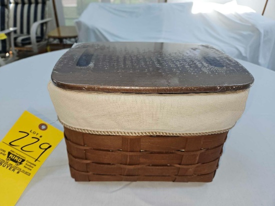 2009 Longaberger Medium Sort & Store Bin w/ Liner & Protector