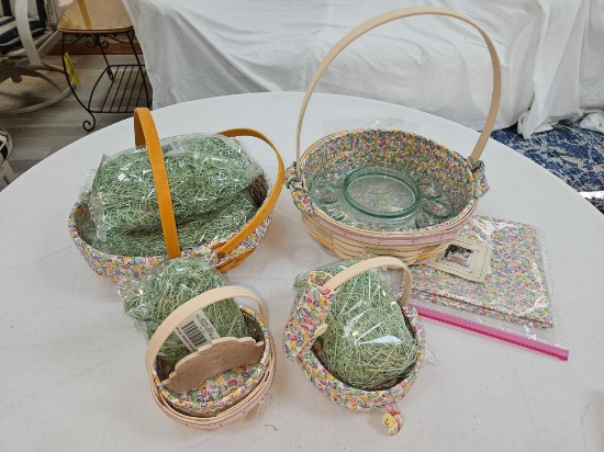 2001 Longaberger Large Whitewashed Easter Basket w/ Glass Egg Dish, 1 Medium Basket, & 2 Small