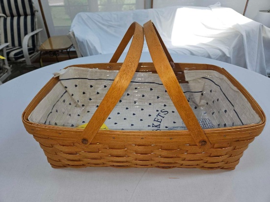 1994 Longaberger Large Gathering Basket w/ Liner & Protector