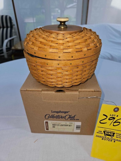 NIB 2006 Longaberger Collector's Club Lightship Basket Set