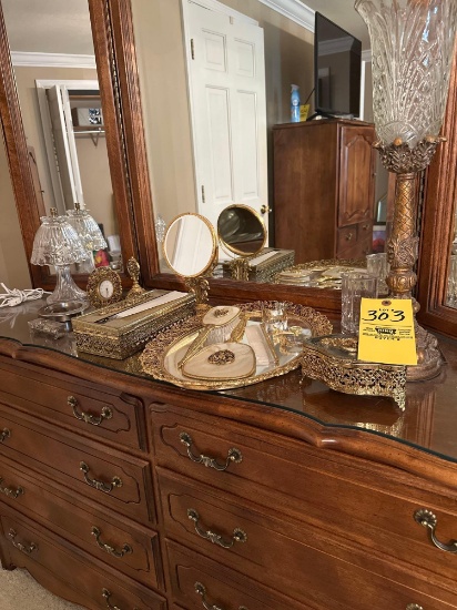 dresser items, two lamps
