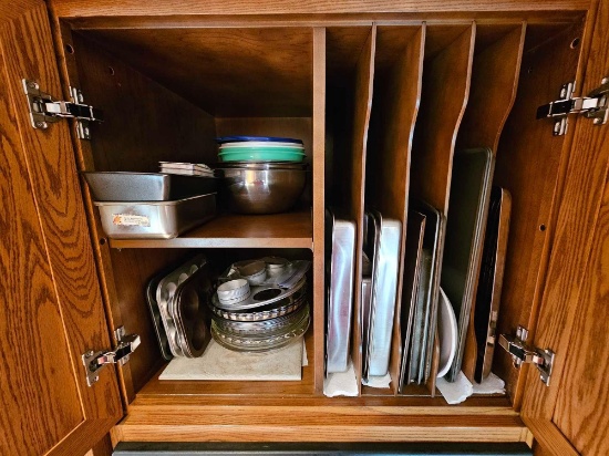 Assortment of Cookie Sheets, Pie Pans, Mixing Bowls