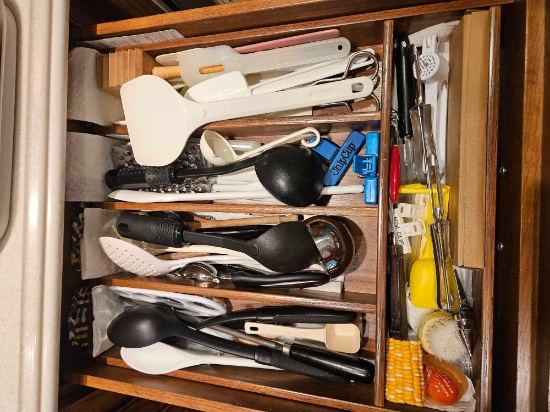 Assortment of Kitchen Utensils