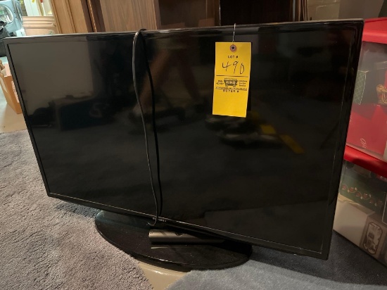 40in Samsung TV with remote