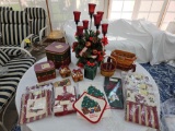 Assortment of Longaberger Christmas Items - Basket Sets, Towels, Gift Bags, & Centerpieces
