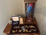 Jewelry boxes - Costume jewelry - necklaces, earrings, cufflinks, pins, watch