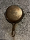 Griswold No.3 Cast iron skillet