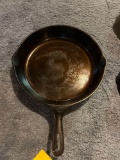 No. 10 Iron Skillet