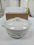 NIB Longaberger Pottery Woven Traditions White & Blue 4 Quart Casserole Dish