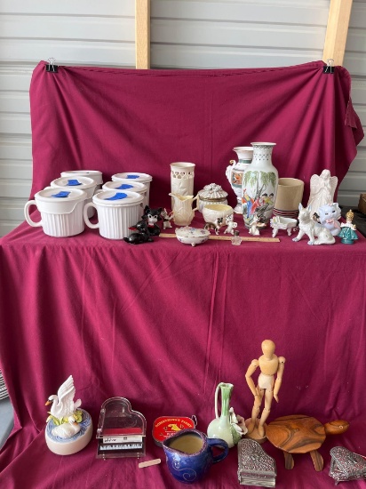 Corningware, Decorative Glassware, Bellek Glass, Figurines