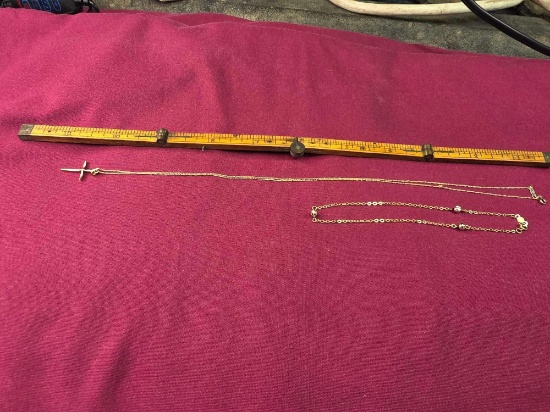 Marked 14Kt Gold Cross & Bracelet & 10Kt Necklace 1.9 Grams