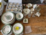 Spode Christmas Dishes Set