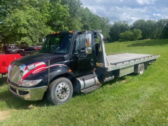 Livestock Trailer, Track Loaders Rusty 24124