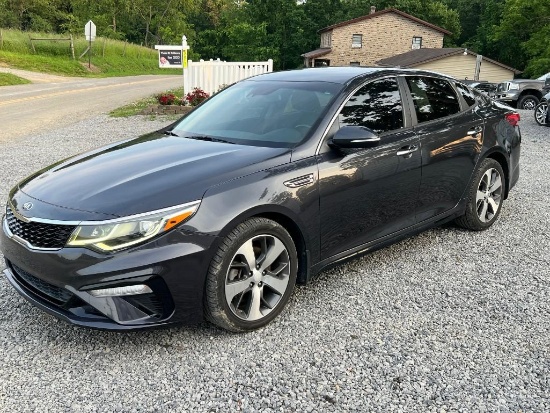 2019 KIA Optima S, 99k miles