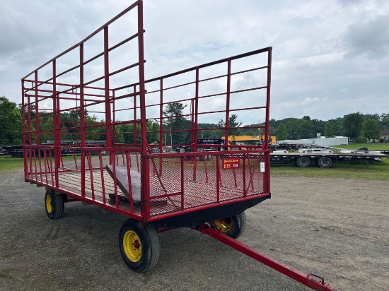 Pequea 818 Kicker Wagon on Pequea 806 gear