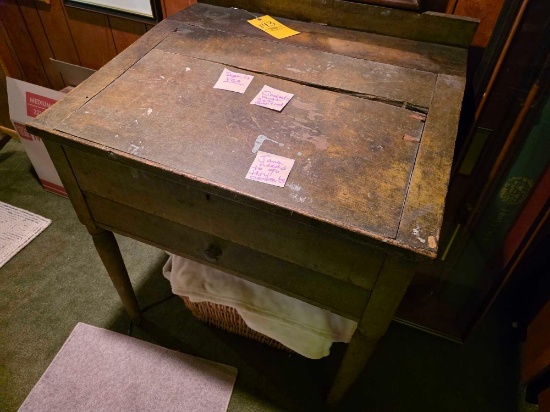 Early Lift Top Desk