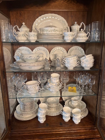 Paragon Fine Bone China Set