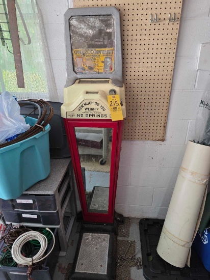 Early Porcelain Penny Arcade Scale No Key